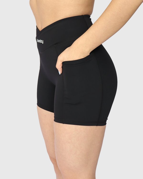 Evolve Black Short